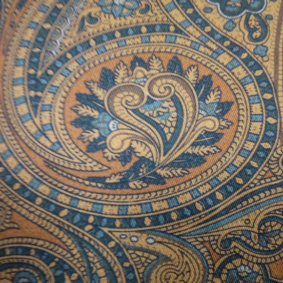 FABRIC Ralph Lauren Georgeous Paisleys In Rich Browns & Tan W/pop Teal, 56in